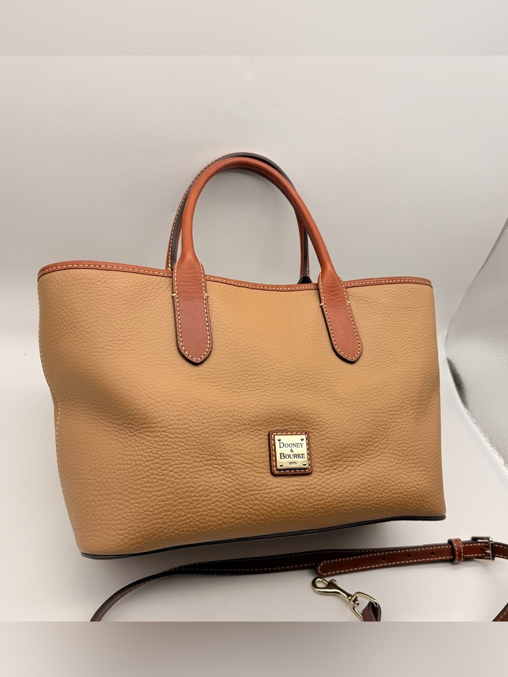 Dooney & Bourke Pebble Leather Brielle Satchel Tote Bag Caramel Brown NWOT - Picture 4 of 15